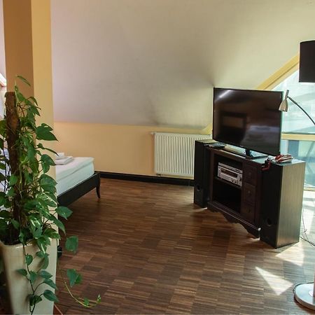 Glass Residence Otwock Luaran gambar